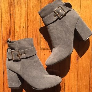 RETRO 60's Inspired Gray Booties